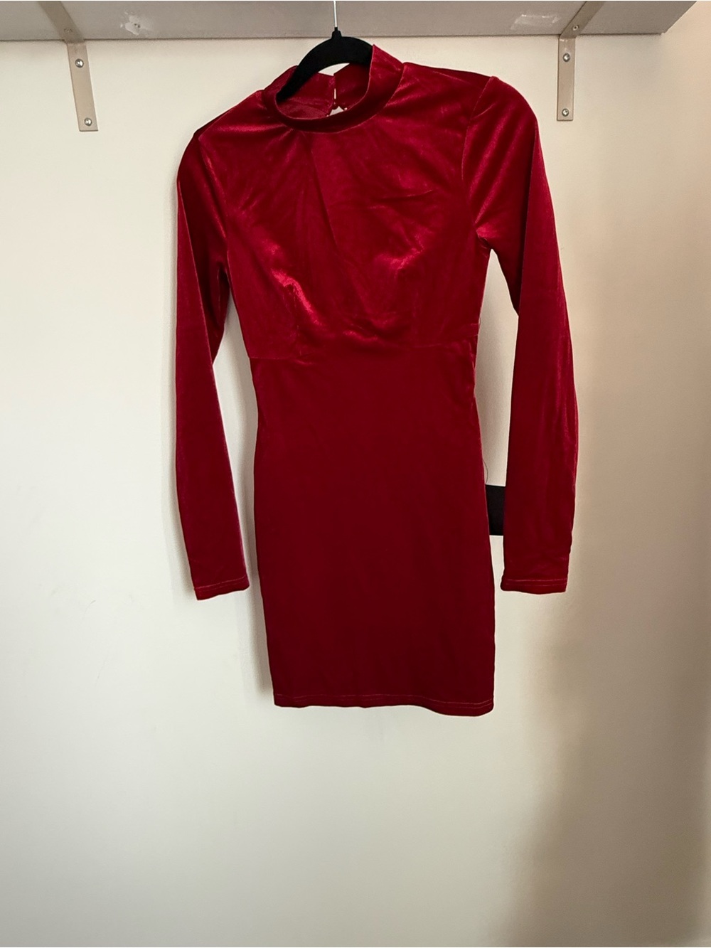 Lulu's Scarlet Velvet Long-Sleeve Bodycon Dress